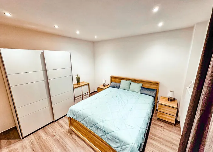 Nest -